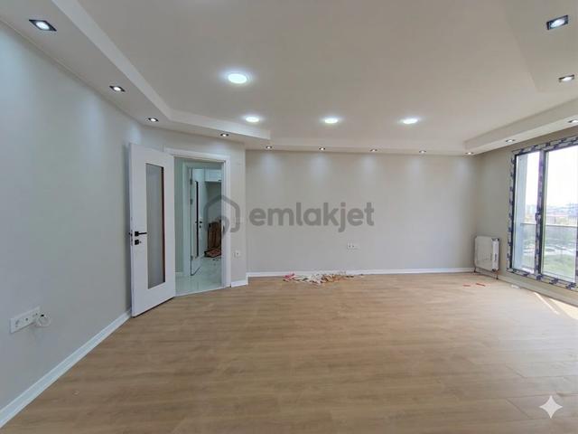 Çekmeköy Merkez Mah Satılık Ultra Lüks 3+1 135m2 Ara Kat Daire 5