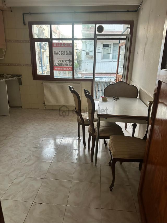 Bayraklı Adalet Mah Merkezi Konumda Geniş Ferah 2+1 Kiralık Daire 5