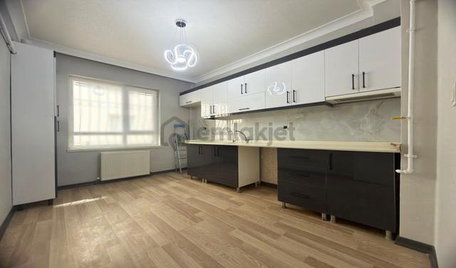 Vadi'den Merkezde 3+1 İskanlı %80 Kredili Acil Satılık Daire!!! 2