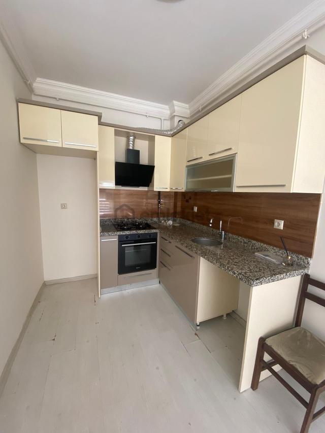 Çanakkale Merkez Barbaros Otel Arkası 2+1 Kiralık Daire 2