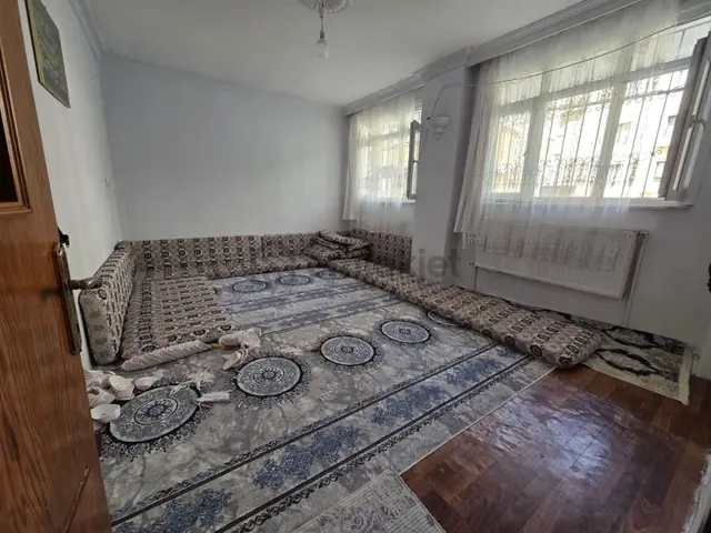 Mimar Emlak'tan Satılık 2+1 Tek Daire Üzeri 130m² Yüksek Giriş 1