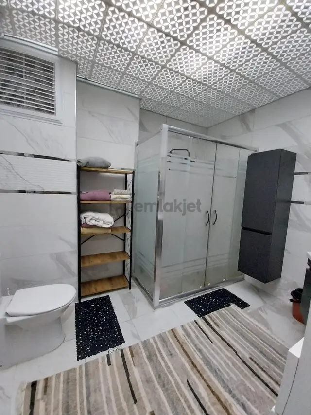 Kocaeli Gölcük İhsaniye Merkez Mahallesi Satılık 195 M² 3+1 Arakat Daire 5