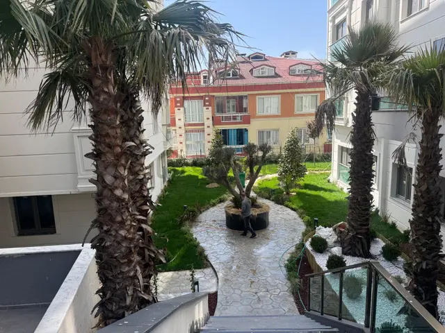 Barış'tan Site İçerisinde Göl-deniz Manzaralı Lüks 3+1 Daire 1