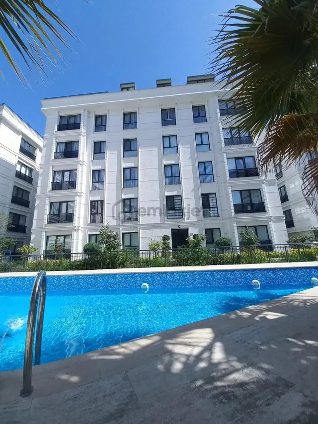 Büyükçekmece Albatrosta Deniz Manzaralı Full Konsept Dubleks 2