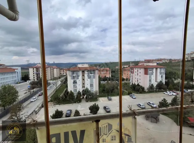 Cumhriyet Sitesi- Kök Tapu- C Tipi 3+1- B.göçer Yürüme-boş Daire 1