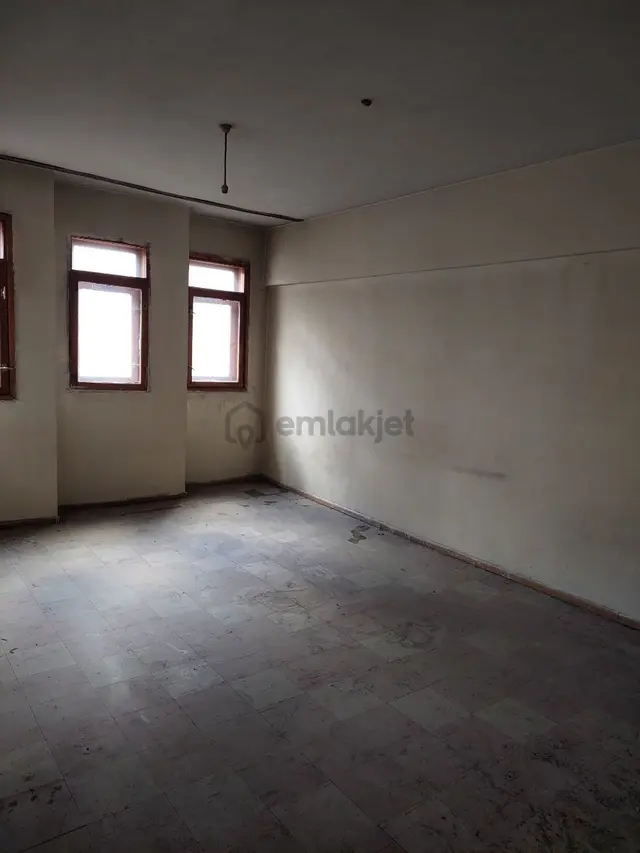 Akdeğirmen Mahallesinde Satılık 3+1 Daire 5