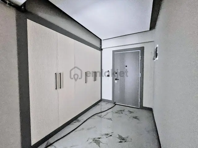 İhsaniye Cumhuriyet Mahallesi Satılık 3+1 Bahçe Katı Daire 2