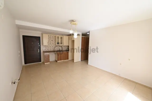 Üstünkent Gayrimenkul'den Çiftlikköy Kampüs Yanı Batı Cepheli Kiralık 1+1 1