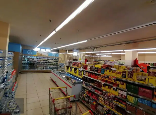 Güçlü Kardeşlerden Akçay Altıkum Da Kiracılı Dükkan 2
