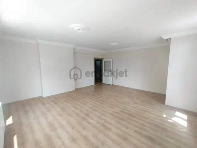 İz'den Yeşilyurt'ta 3+1 Kapalı Mutfak Doğalgazlı Kaçmazzz!!! 3