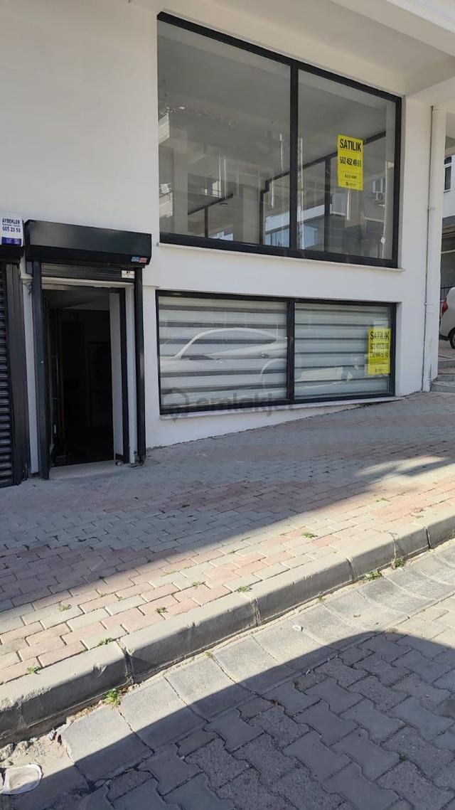 Satılık Dükkan 2 Yıllık Bina Da 112m2 Net 4