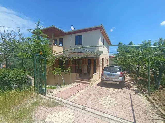 Güvenay - Çorum Üçtutlar Mahallesi Ayarık Bağları 4+1 Satılık Villa 1