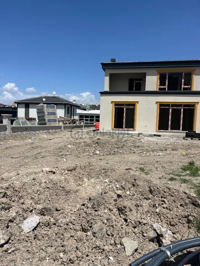 Bölgenin Yıldızı Ayyıldız Mahallesi Tam Müstakil Satılık Villa 3