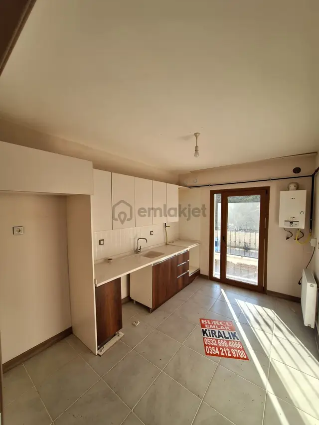 Sarıhacılı Tokide 2+1 Kiralık Daire --- Burcu Emlaktan 2