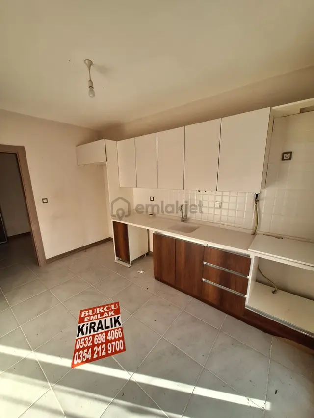 Sarıhacılı Tokide 2+1 Kiralık Daire --- Burcu Emlaktan 3