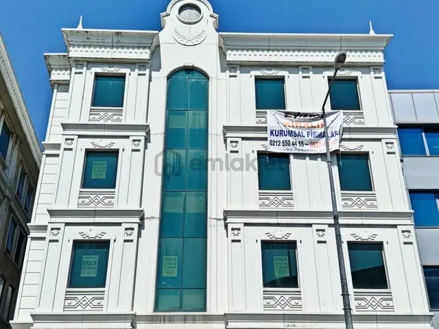Home Vizyon Küçükçekmece Halkalı Kiralık 1650 M2 Komple Bina. 3