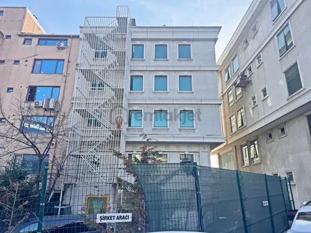 Home Vizyon Küçükçekmece Halkalı Kiralık 1650 M2 Komple Bina. 4