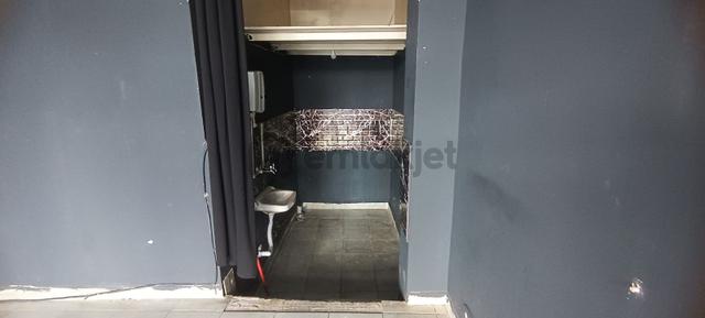 Fuzuli Caddesinde Kiralık Dükkan Zirvevip Gayrimenkulden Fuzuli Caddesinde Kiralık Dükkan Zirvevip Gayrimenkulden
