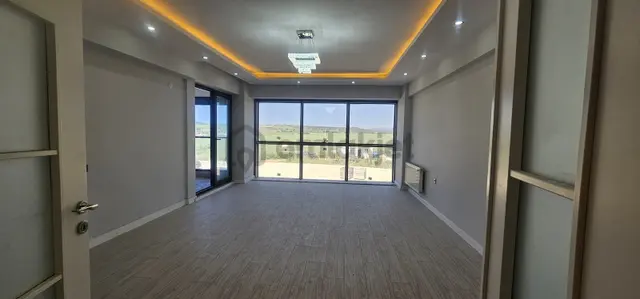 Çanakkale Merkez Esenler Kiralık Geniş 3+1 Sıfır Daire 3
