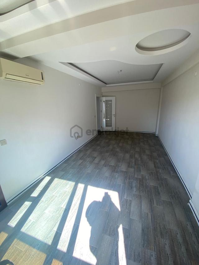 Buca Çevik Bir Meydan Yak. 2+1 Asansörlü Arakat'da Satılık Daire 2