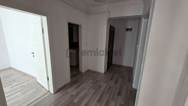 Remax Canbek Tarba Hamdibey Mahallesi Lale Sokak Satılık 2+1 3