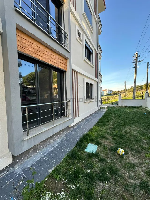 S&s Emlakdan Sarımsaklıda Kiralık 3+1 Bahçeli Dubleks Daire 3