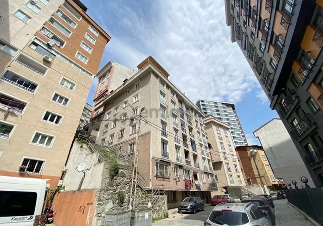 Kağıtahne Merkezde 1+1 55 M2 Yatırımlık Daire 1
