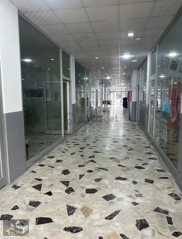 Sancaktepe Samandıra Merkezde 25 M2 Kiralık Dükkan 4