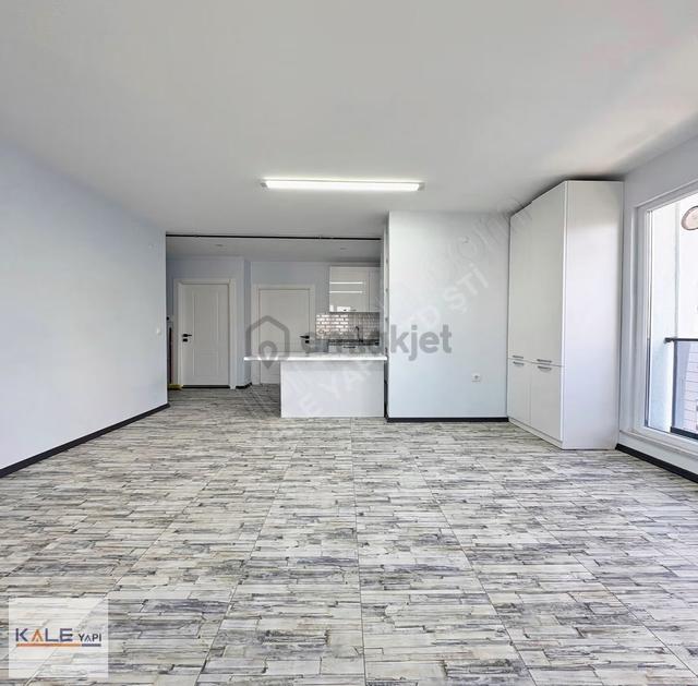 Bahçeşehir Lokasyonunda Sıfır Krediye Uygun 2+1 Satılık Daire 5