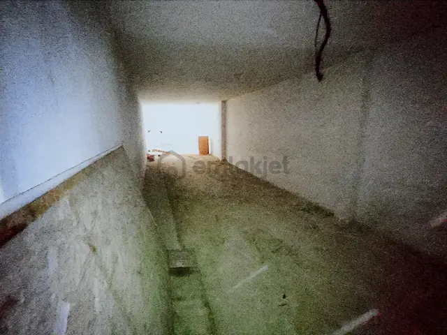 Truva//uğur Gök , Acil Satılık 150 Metrekare Depo 2