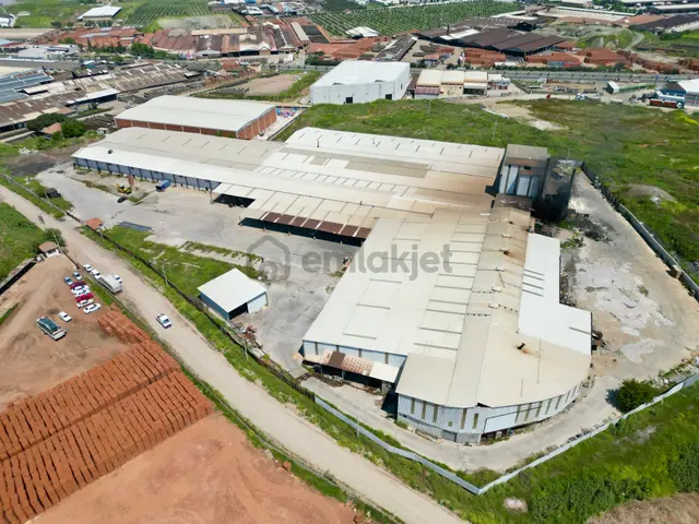 Manisa Turgutluda Anayola Yakın Ofisli Kantarlı Depo