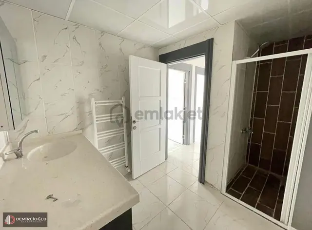Papatya Caddesi/175m2/meskenli/fırsat Dairesi 2
