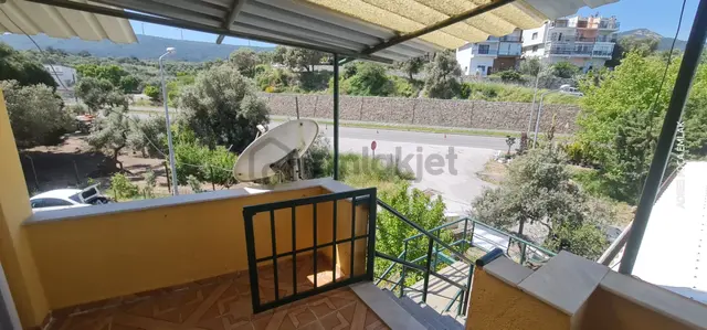 Yenifoça Gencellide Kiralık 3.kat 2+1 Daire Yenifoça Gencellide Kiralık 3.kat 2+1 Daire