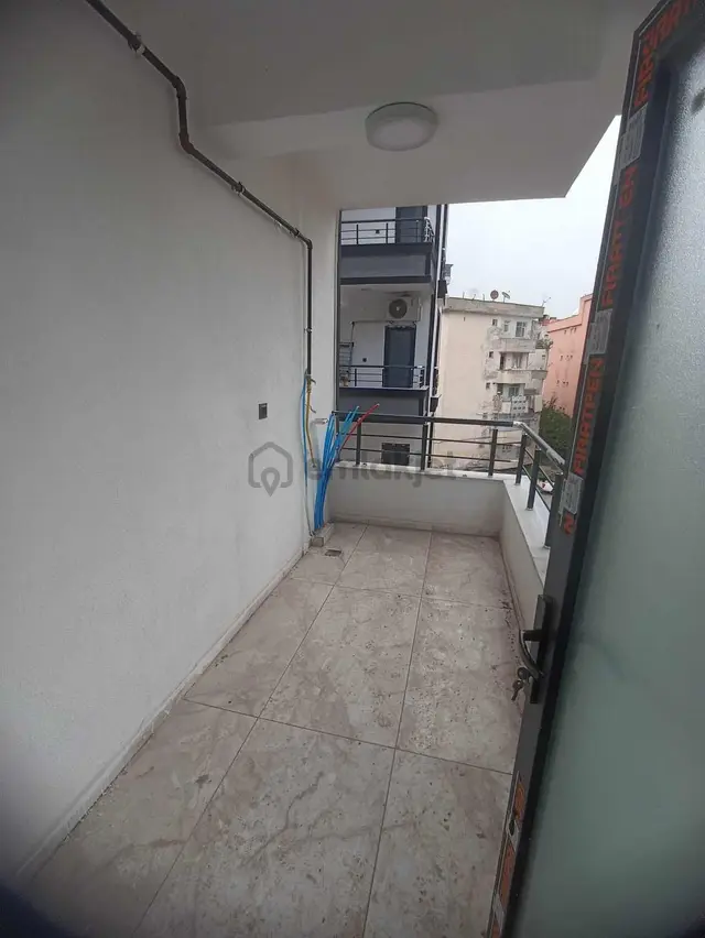 Şafak Mahallesinde Kiralık 2+1 Lüx Daire 4