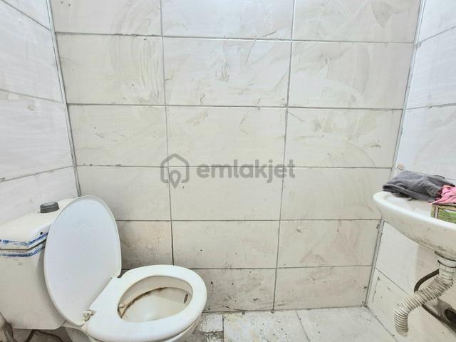Hak Emlak'tan Küçük Sanayi Sitesinde Kiralık 375m² Dükkan/depo 3