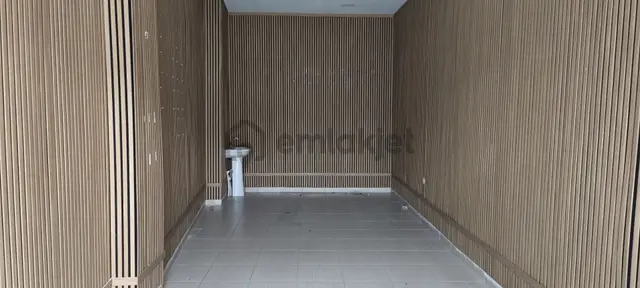 Kağıthane Nurtepede Kiralık İşyeri Dükkan Ofis Showroma Uygundur 3