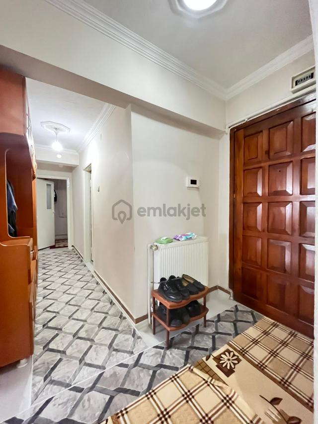 Mç Emlak'tan Mareşal Çakmak Mah'sınde 3+1 Satılık Daire 4