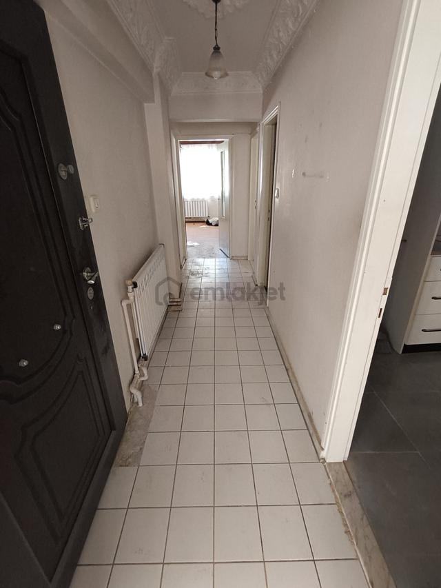 Gözde Gayrimenkul'den Maksem Meydanda Kiralık Daire 4
