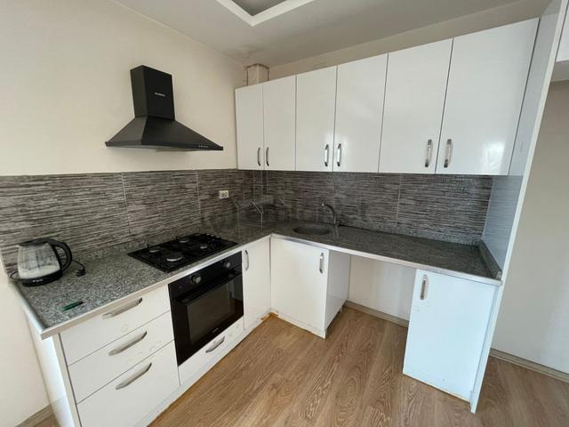 Mavi Bulvar Groseri Market Civarı 3+1 Kombili Daire 1