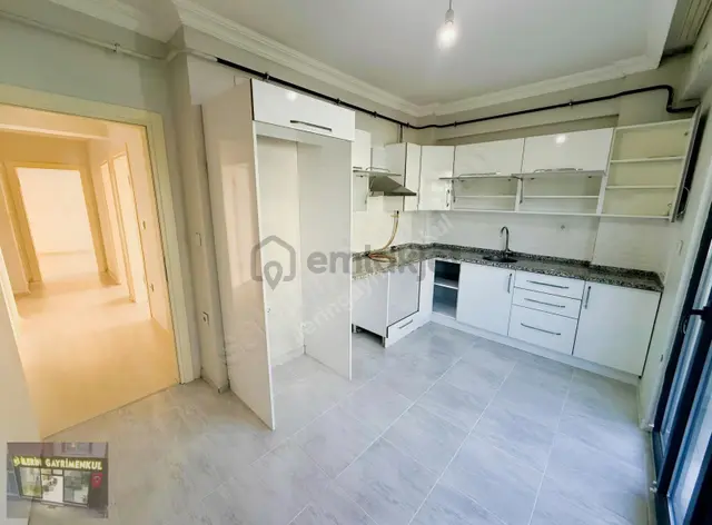 İlerin Gayrimenkul'den Nisa Eczanesi Üzerinde Kiralık 3+1 Daire 5