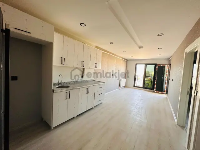 Dinç Emlaktan Satılık Ultra Lüks 1+1 Daire 5