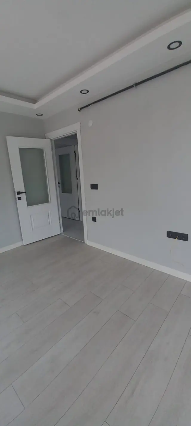 Marmaraya 5 Dakika, Otobüs Kapıda Merkezi Konumda Kiralık Daire 3