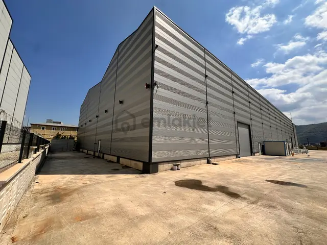 Remax Mavi Senem Koç Sakarya Arifiye'de Kiralık 3460m2 Fabrika 2