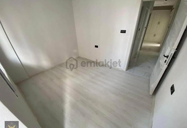 Essenyurt Güzelyurt Mahallesinde Metrobüse Yakın Kaçırılmayacak 2+1 Dairemiz 5