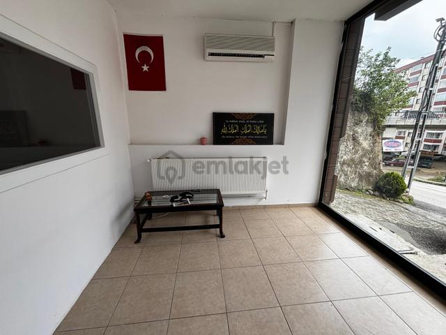 Deha Emlaktan Kiralık Dükkan Yaylacıkta 4