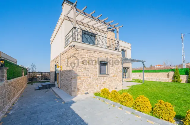 Hisarcık Botanica Villaları Satılık 4.5+1 Köşe Villa 2