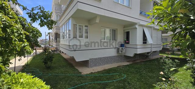 Didim Efeler'de Site İçi (ayrı Mutfak) Satılık 2+1 Daire 4