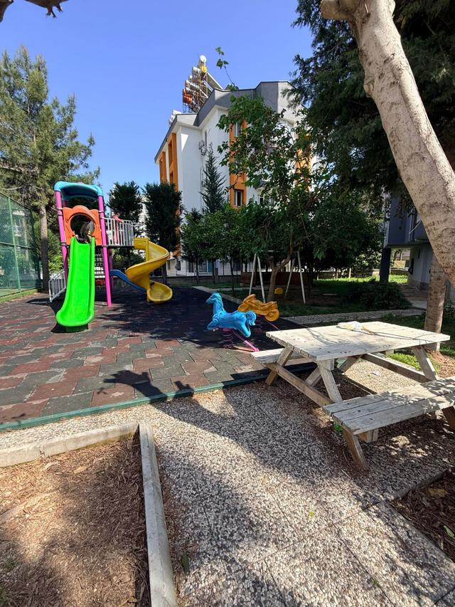 Meydankavağında Site İçi Tramvaya Yakın Manzaralı Geniş Arakat 5