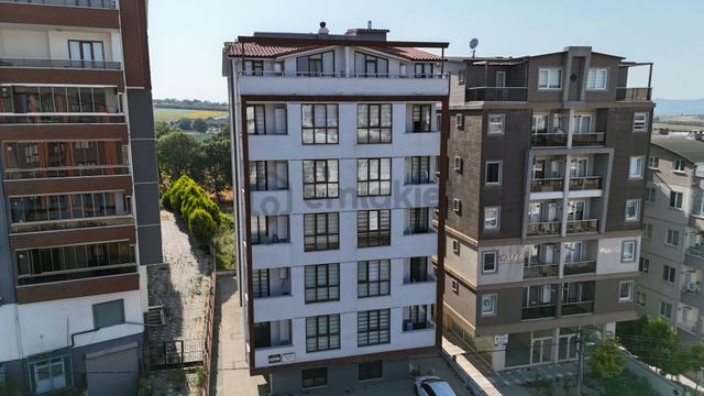 Bahar'dan Görükle'de 1+1 Eşyalı Kiralık Daire 3