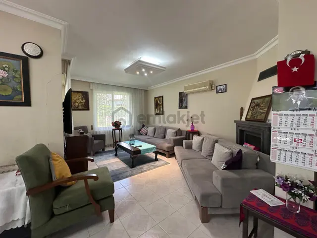Foçada Satılık 4+1süper Villa 2